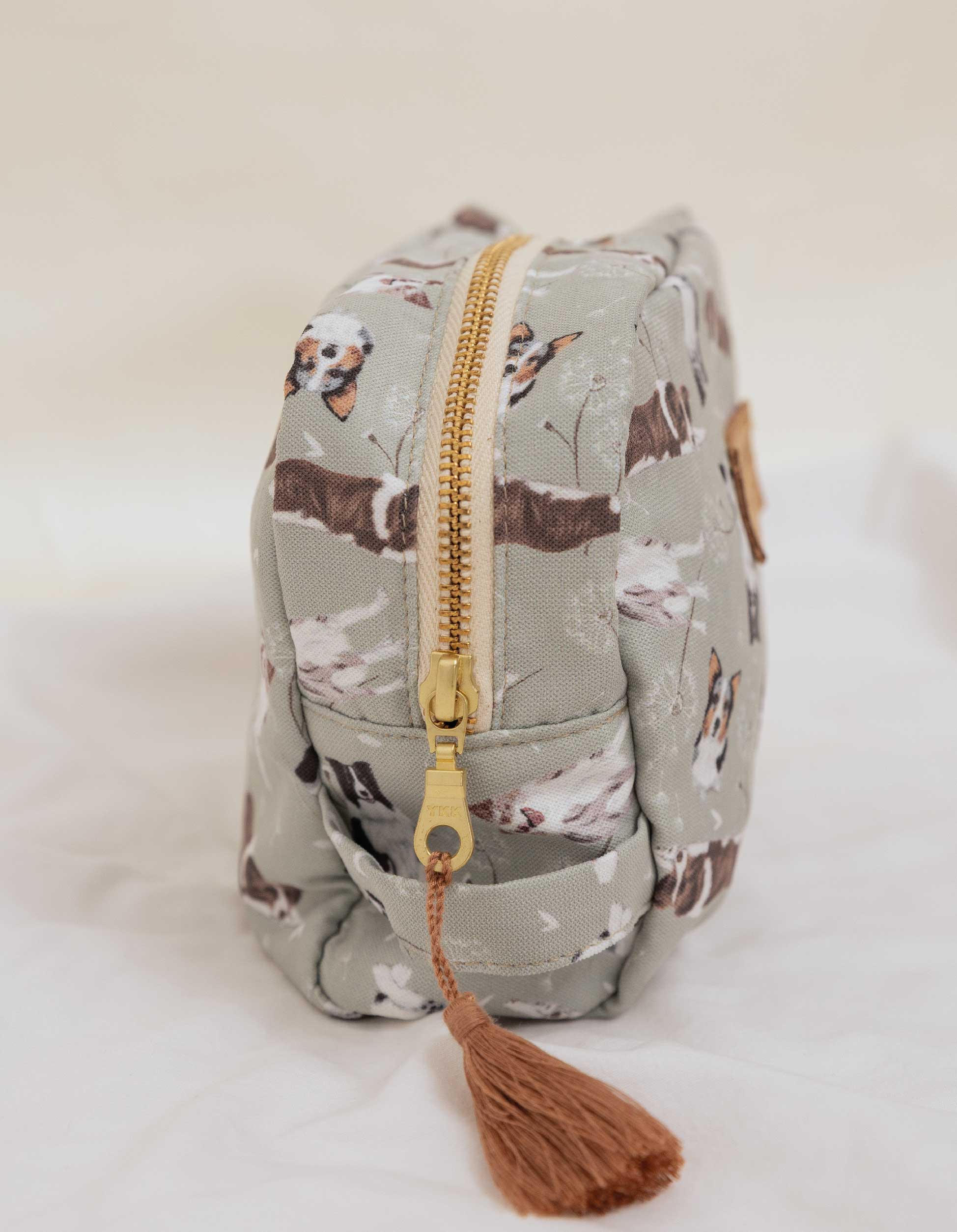 COSMETIQUERA BORDER COLLIE VERDE CTK001