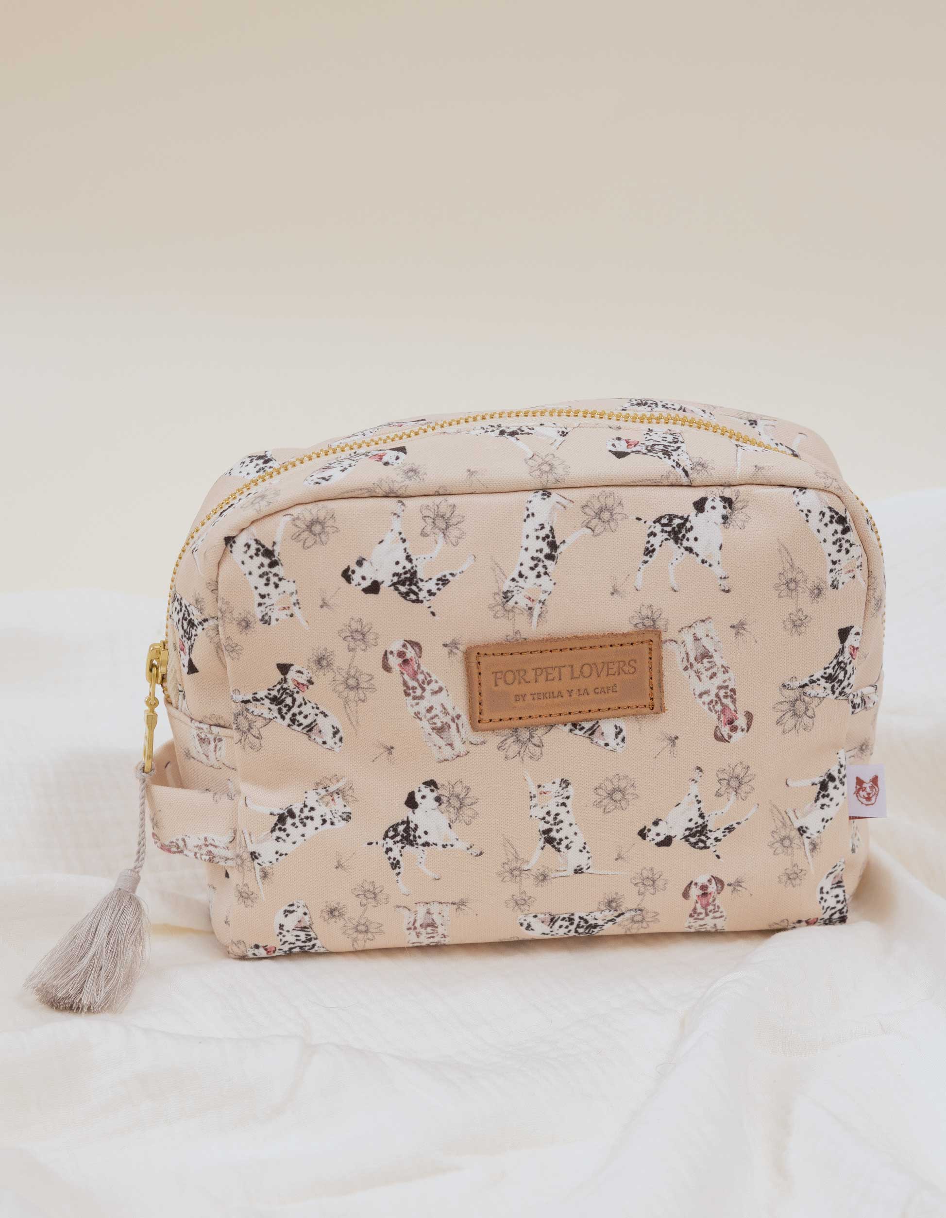 COSMETIQUERA DÁLMATA CTK001