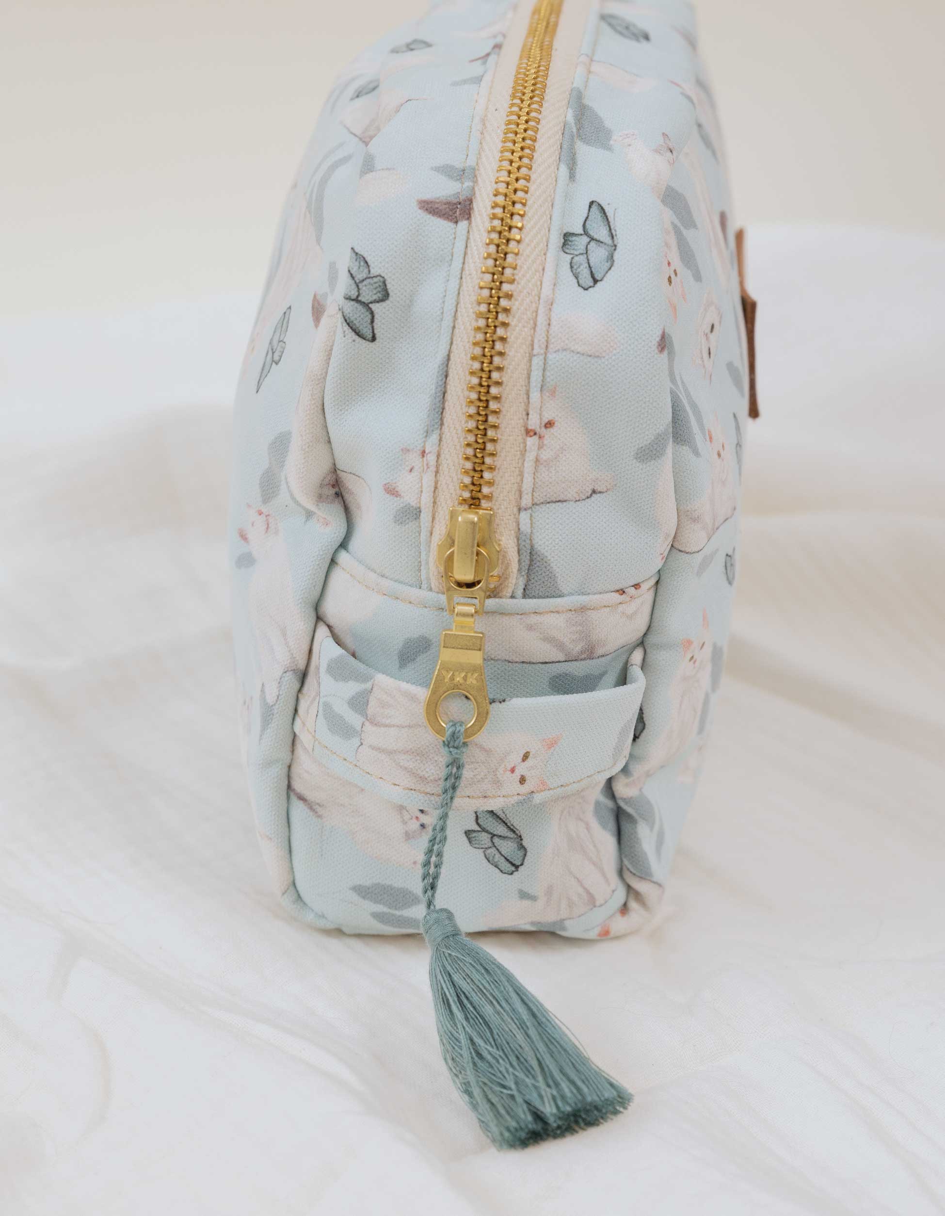 COSMETIQUERA GATOS BLANCOS CTK001