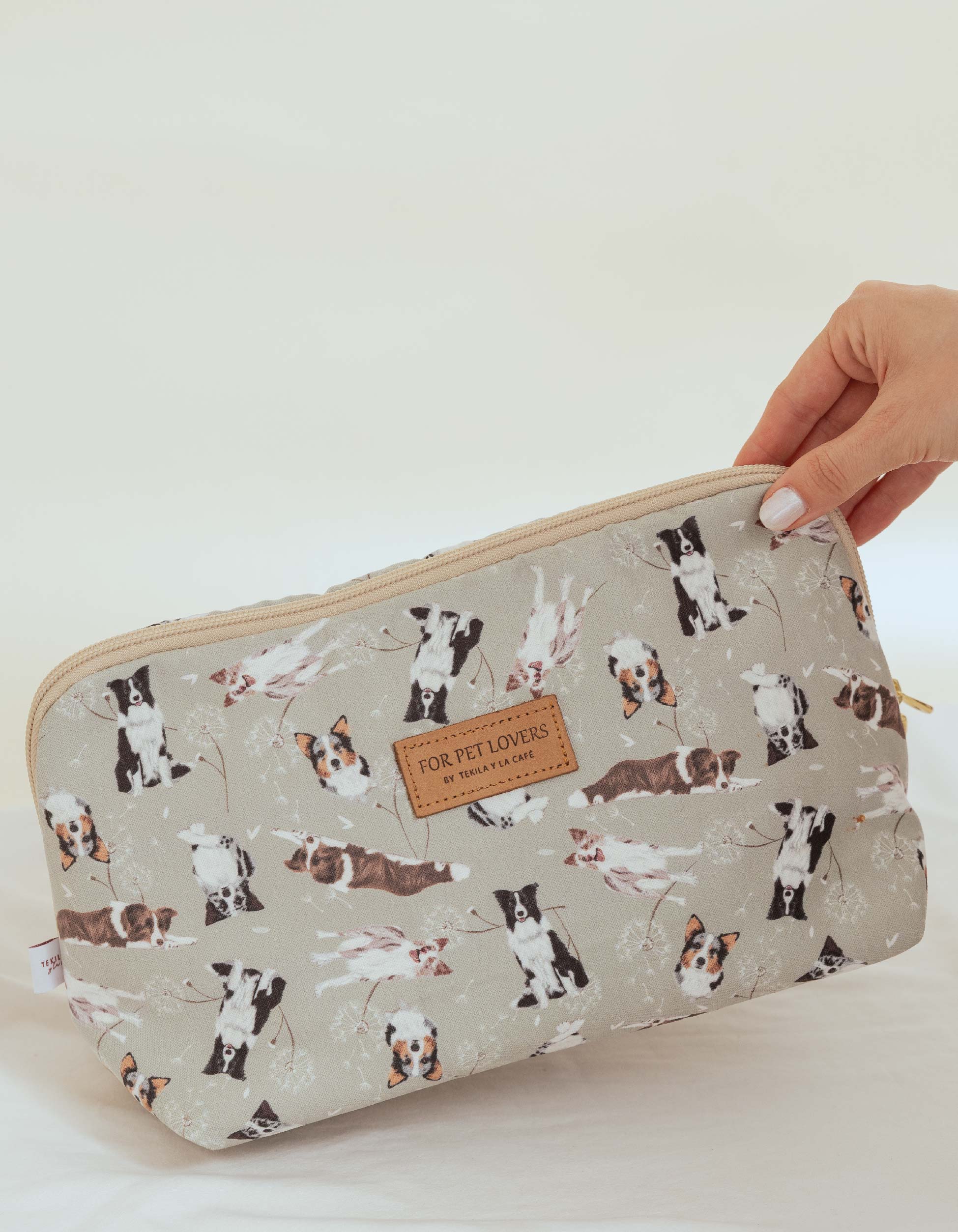 COSMETIQUERA VIAJERA BORDER COLLIE VERDE VTK001