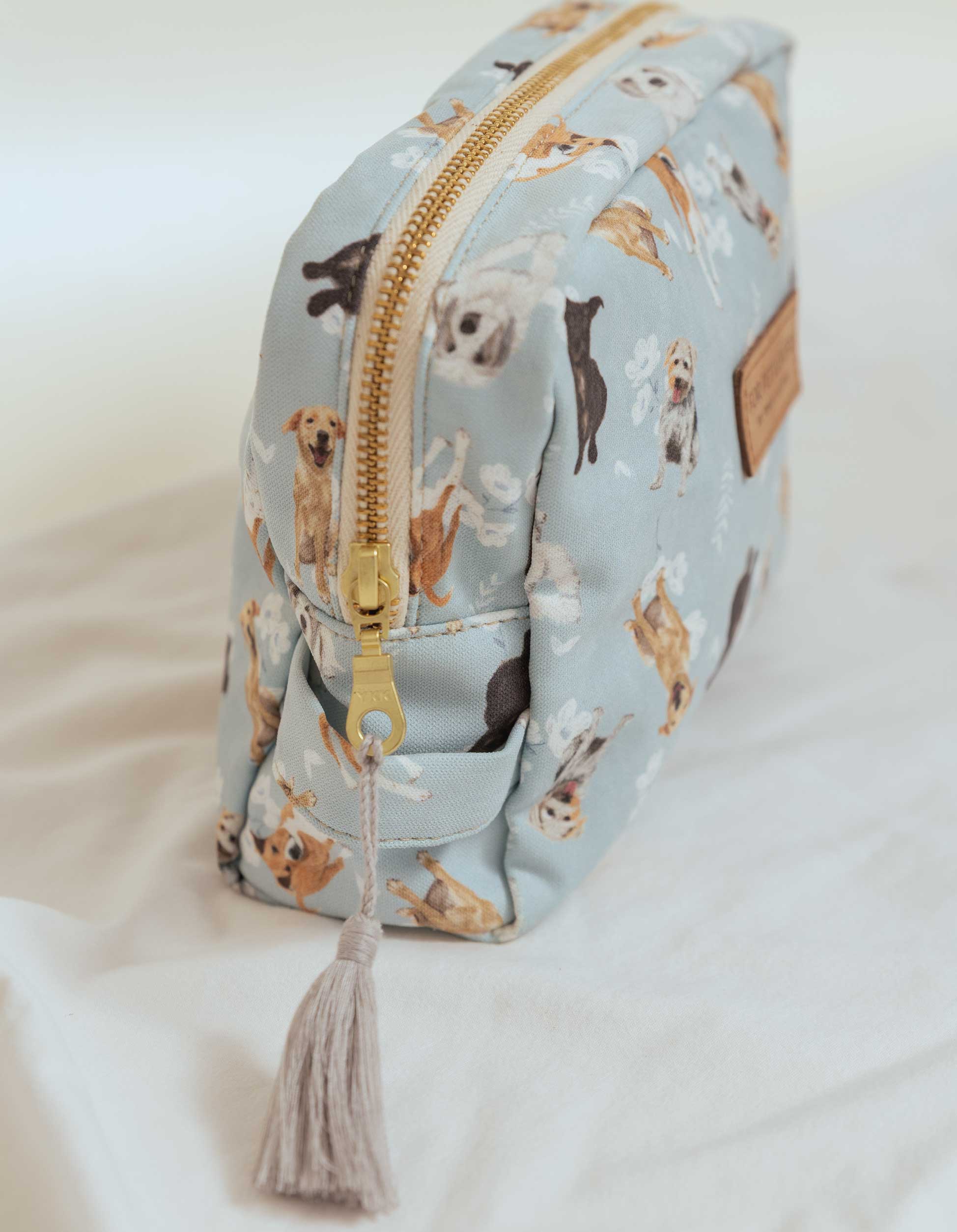 COSMETIQUERA PERROS CRIOLLOS AZUL CTK001