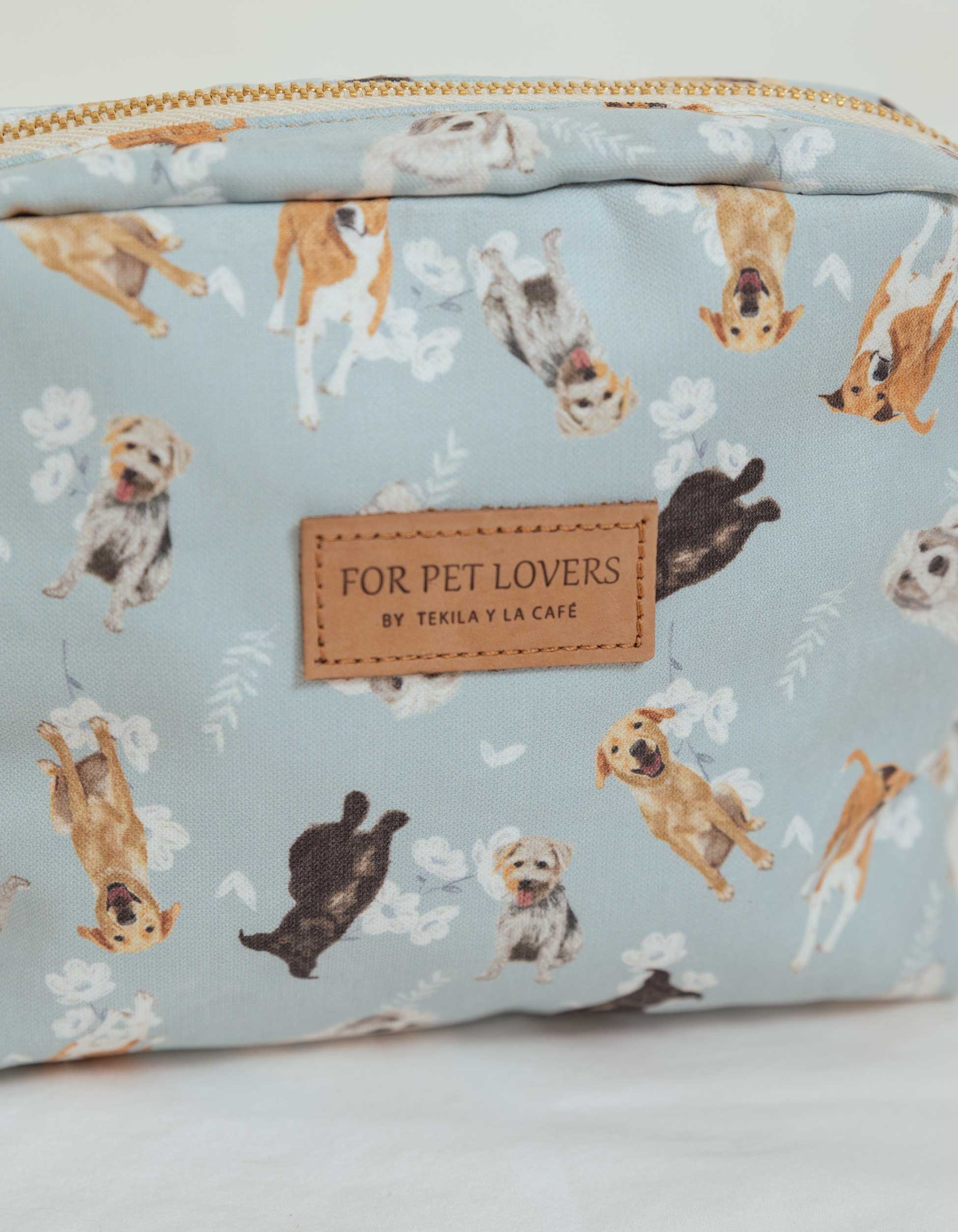 COSMETIQUERA PERROS CRIOLLOS AZUL CTK001