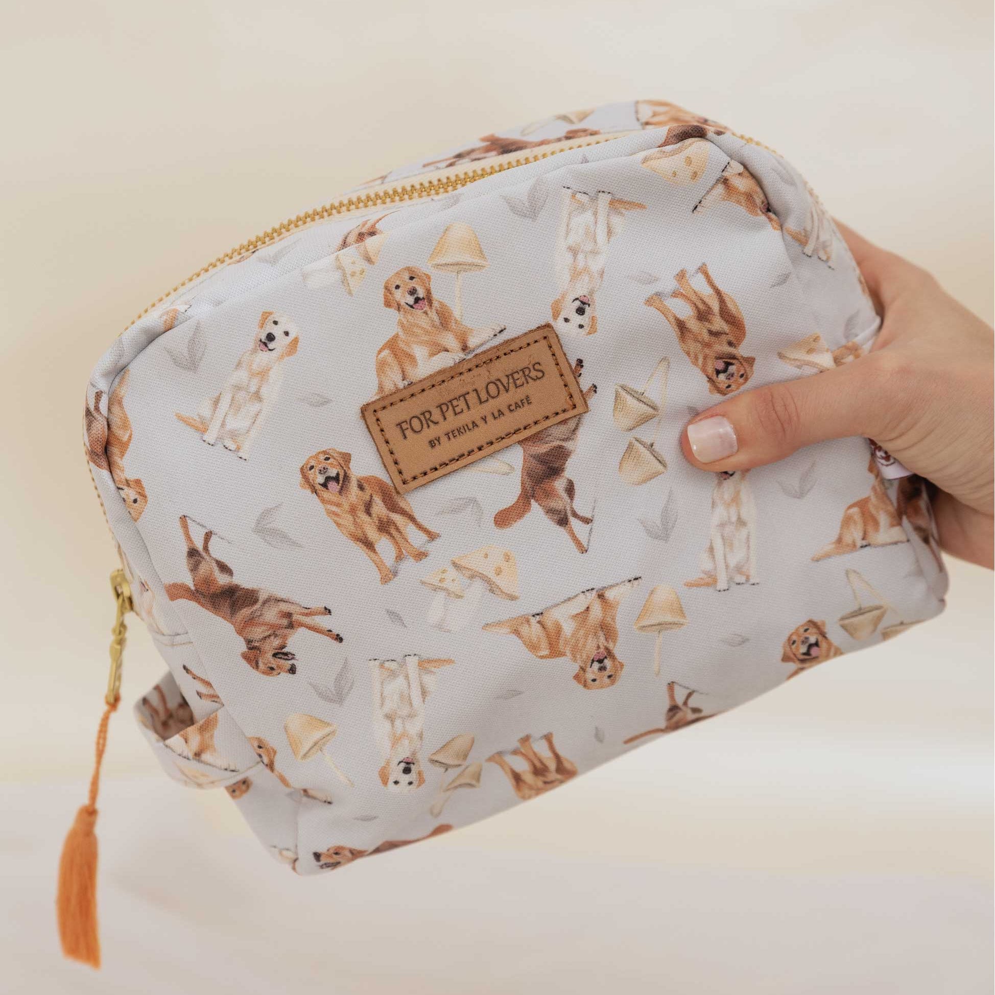ACCESORIOS DE PERROS