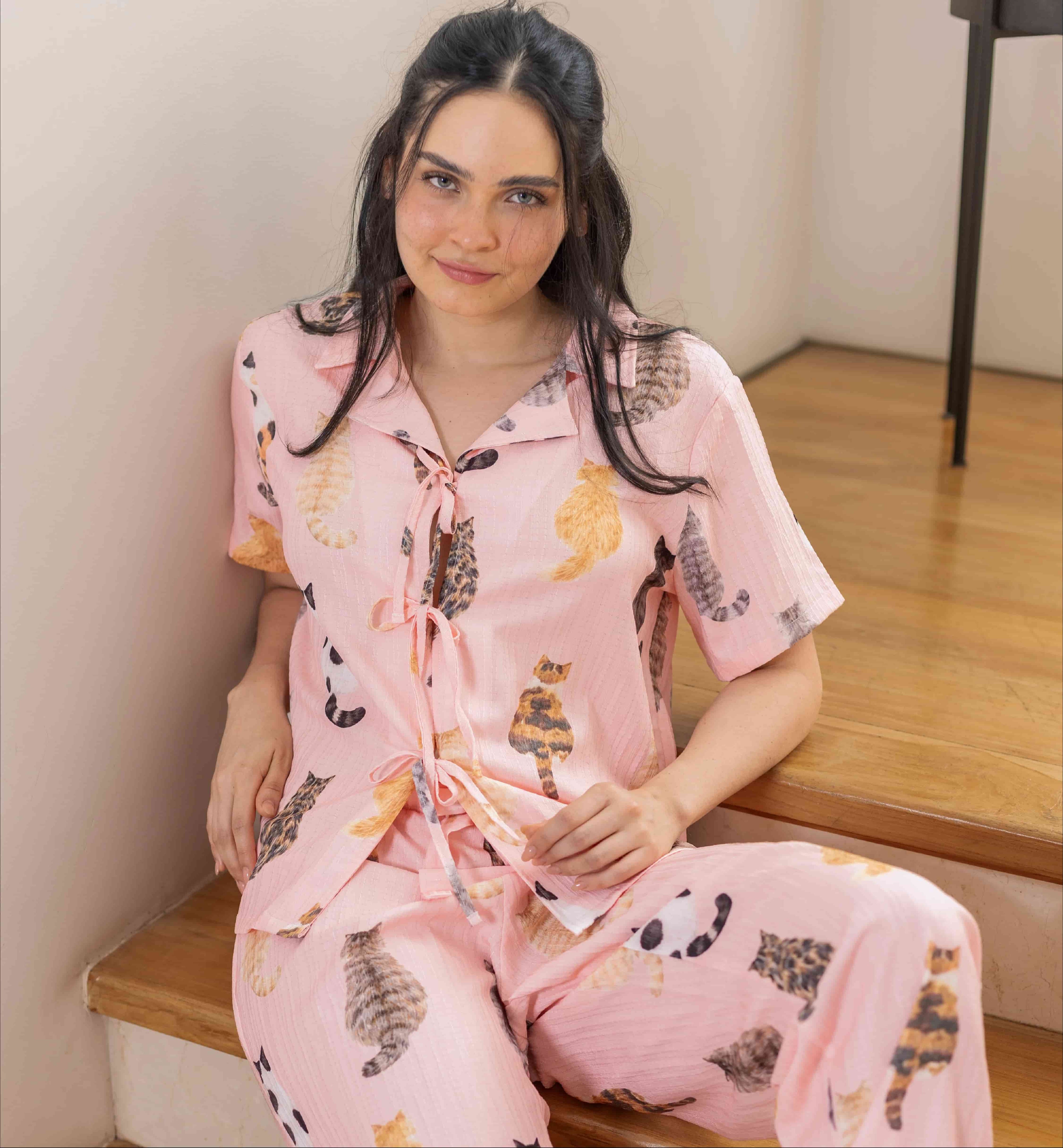 PIJAMA PANTALÓN GATOS DE ESPALDA TP0094