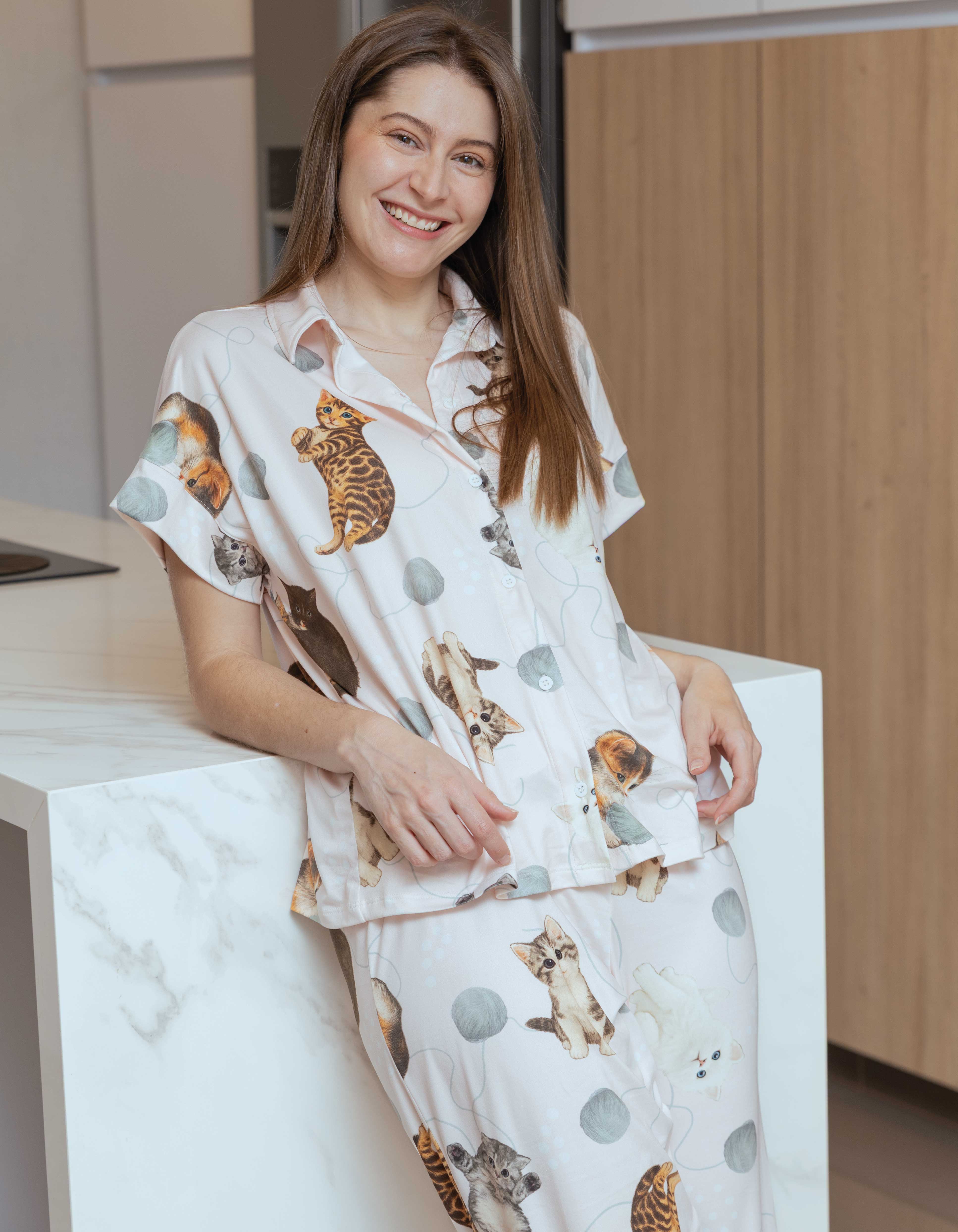 PIJAMA DE PANTALÓN GATOS BEBÉ ROSADO TP0088