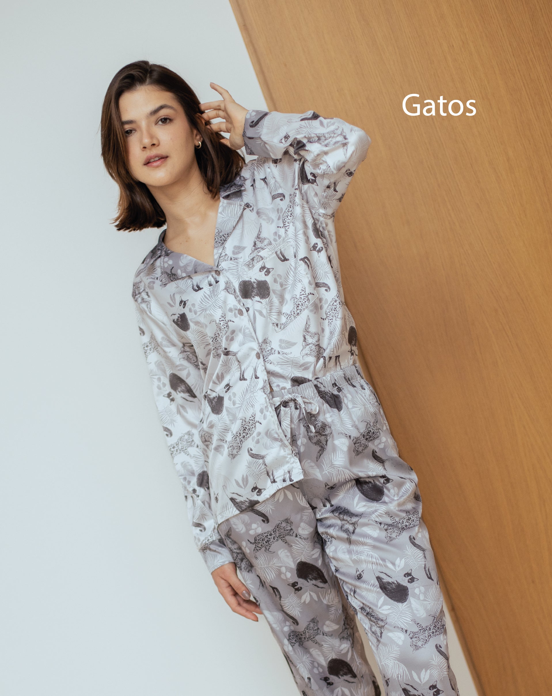 PIJAMA PANTALÓN GATOS GRAFITO TP0005