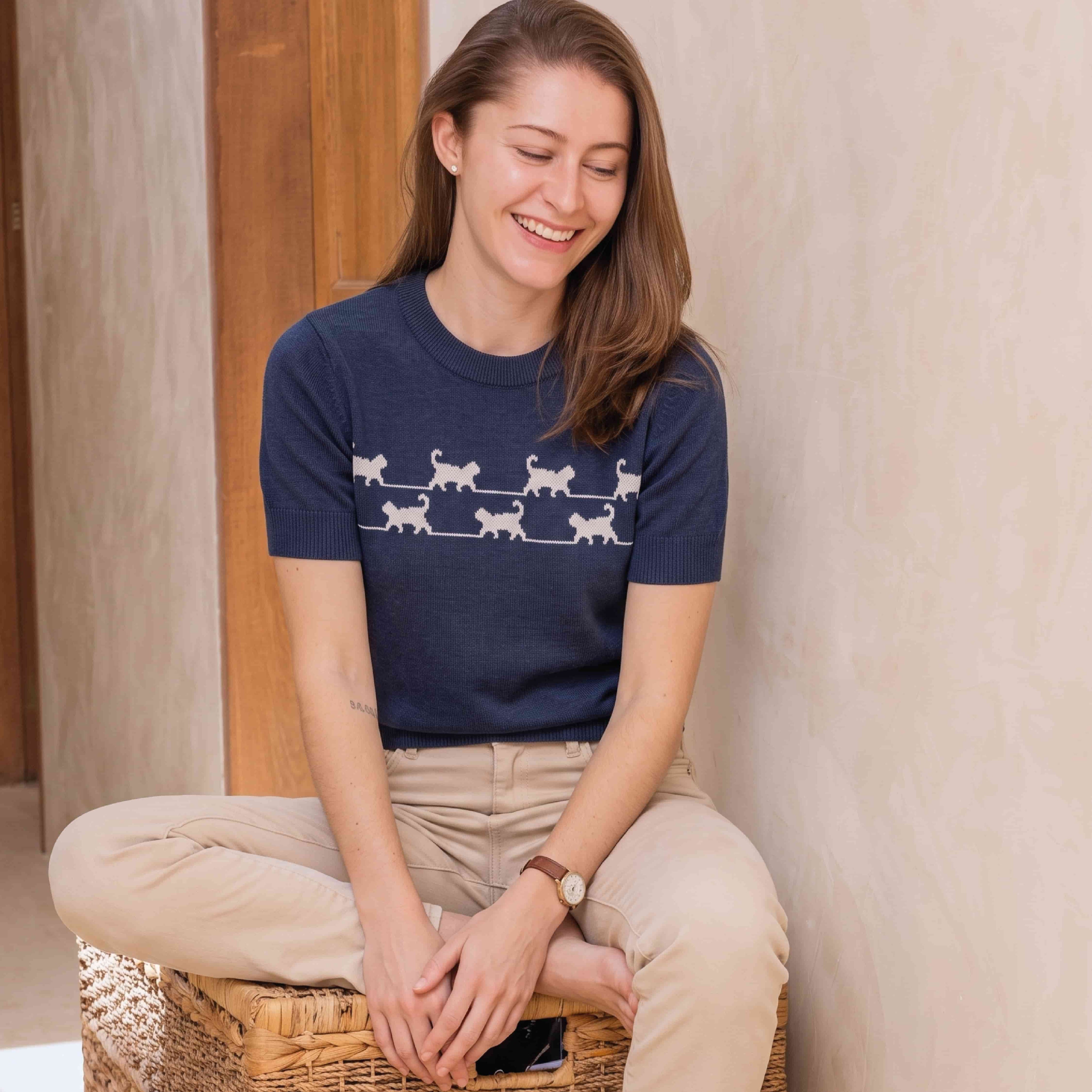 CAMISETA TEJIDA GATO AZUL ECC003