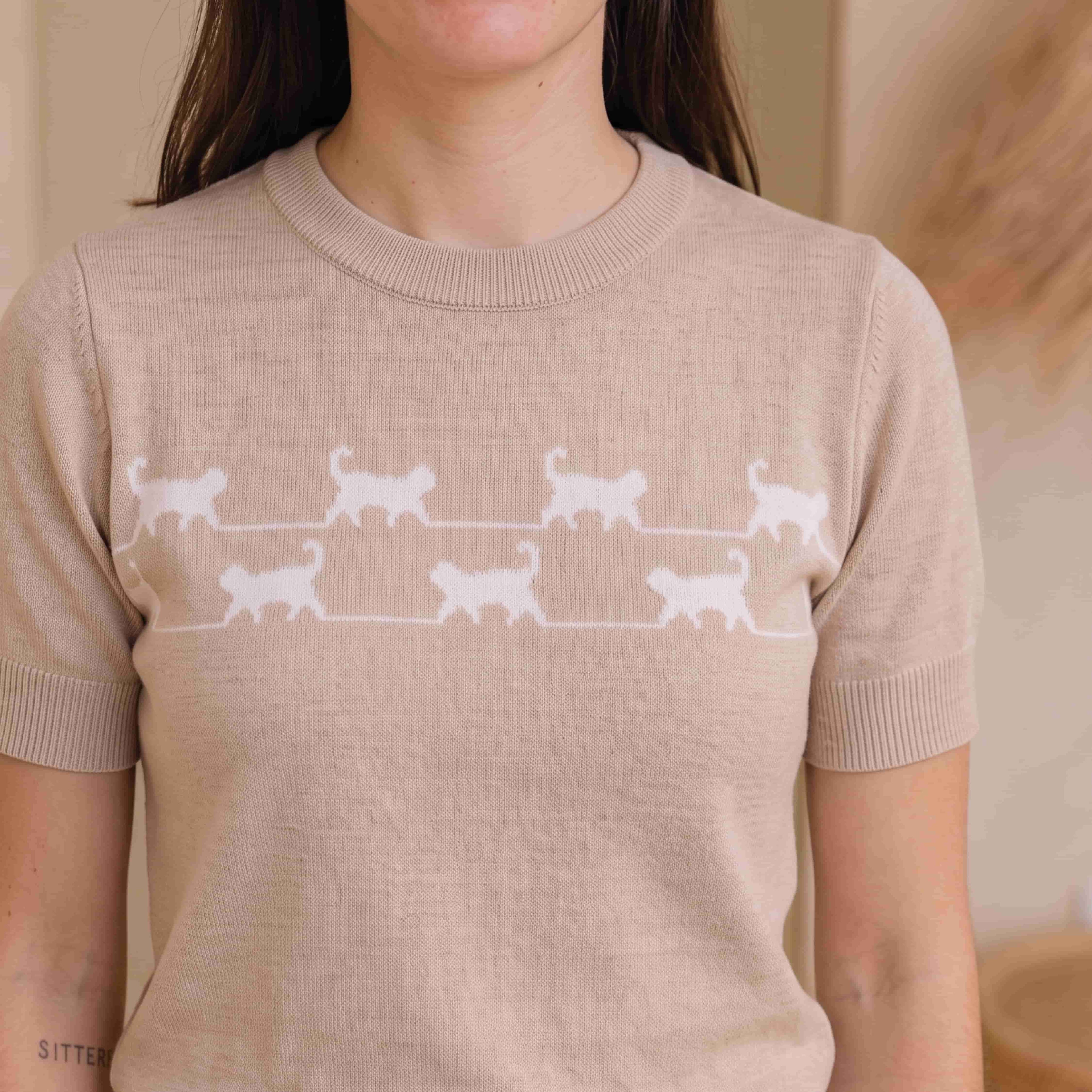 CAMISETA TEJIDA GATO KAKI ECC003