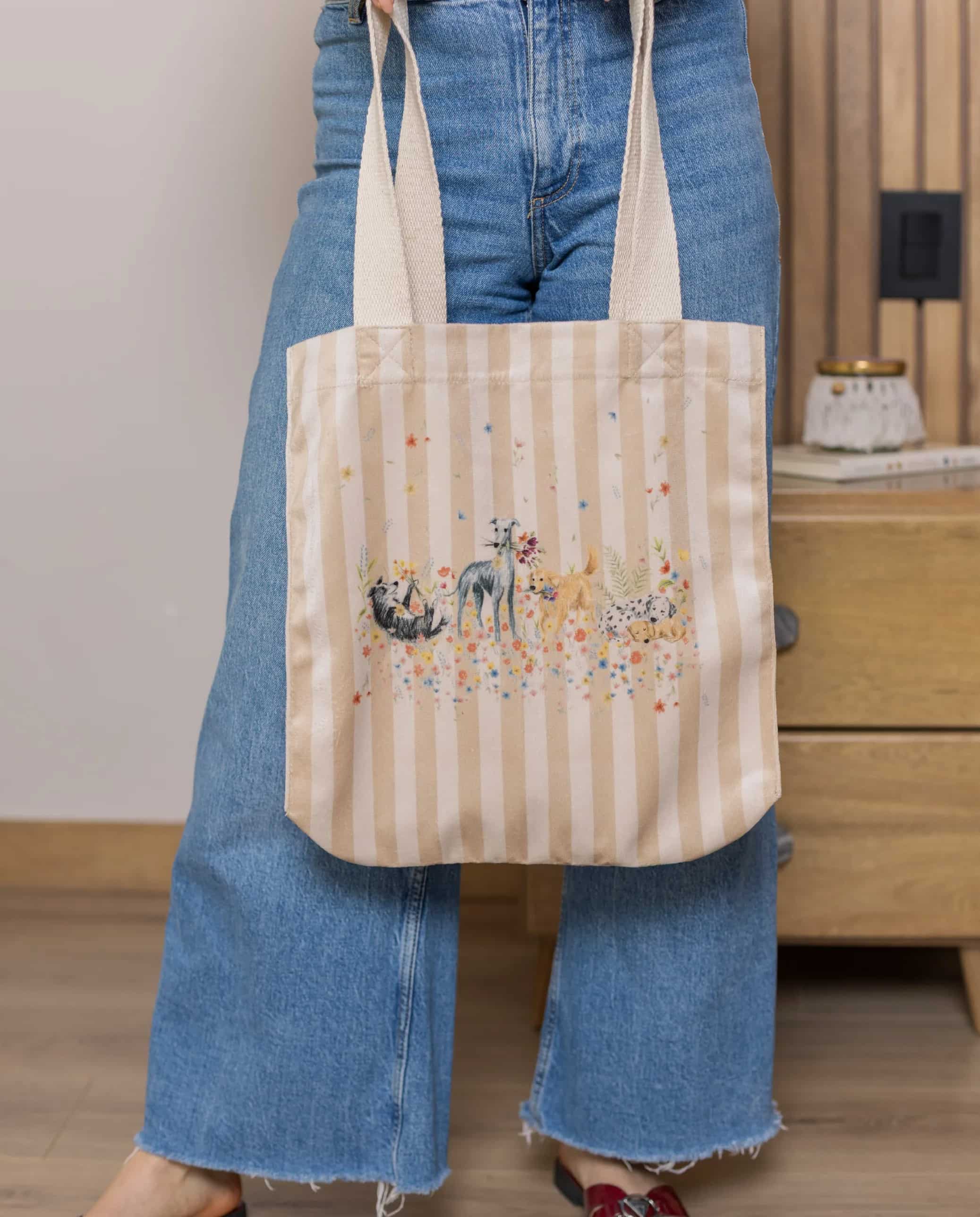 TOTE BAG PERROS EN JARDIN CBK003